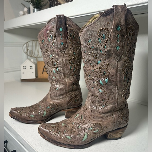 Corral Boots Shoes - Corral Boots Western Studded Cowboy Women’s 7.5M Turquoise Inlay Leather